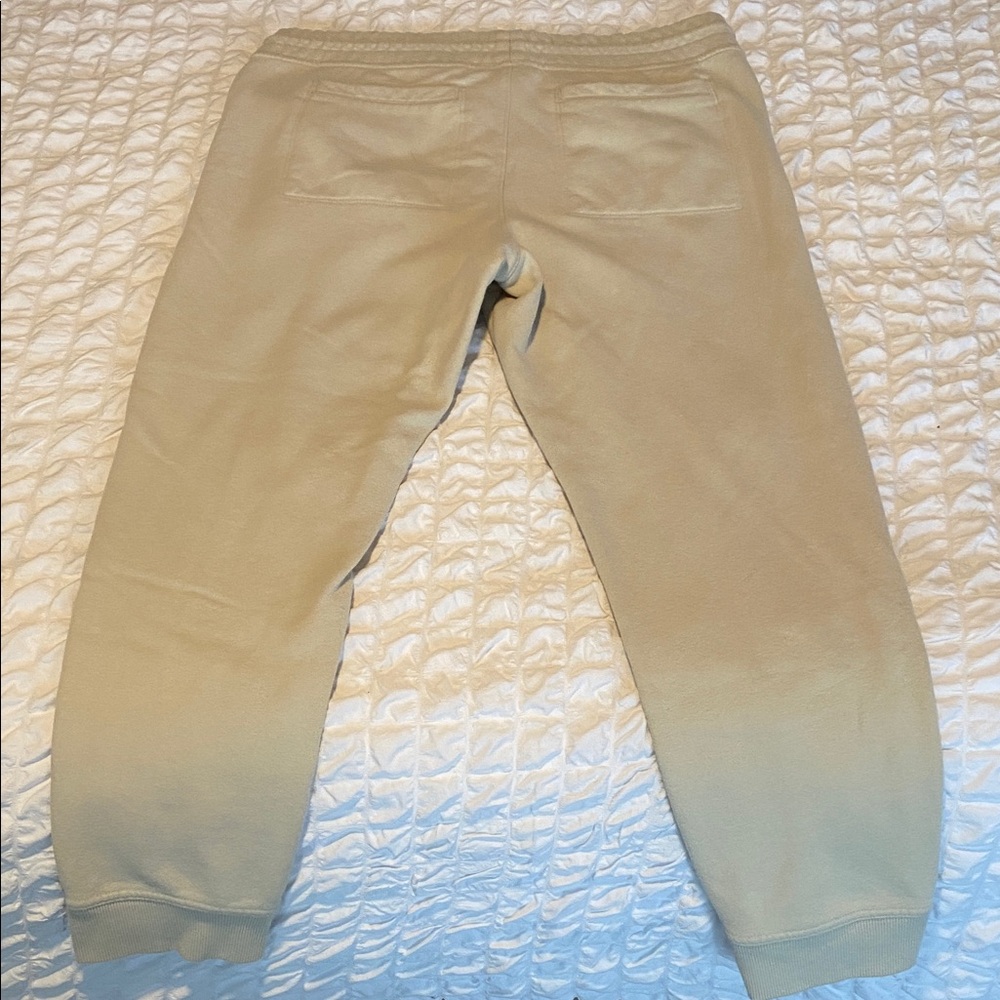 Goodfellow & Co Men’s Light Tan Joggers - Picture 4 of 4